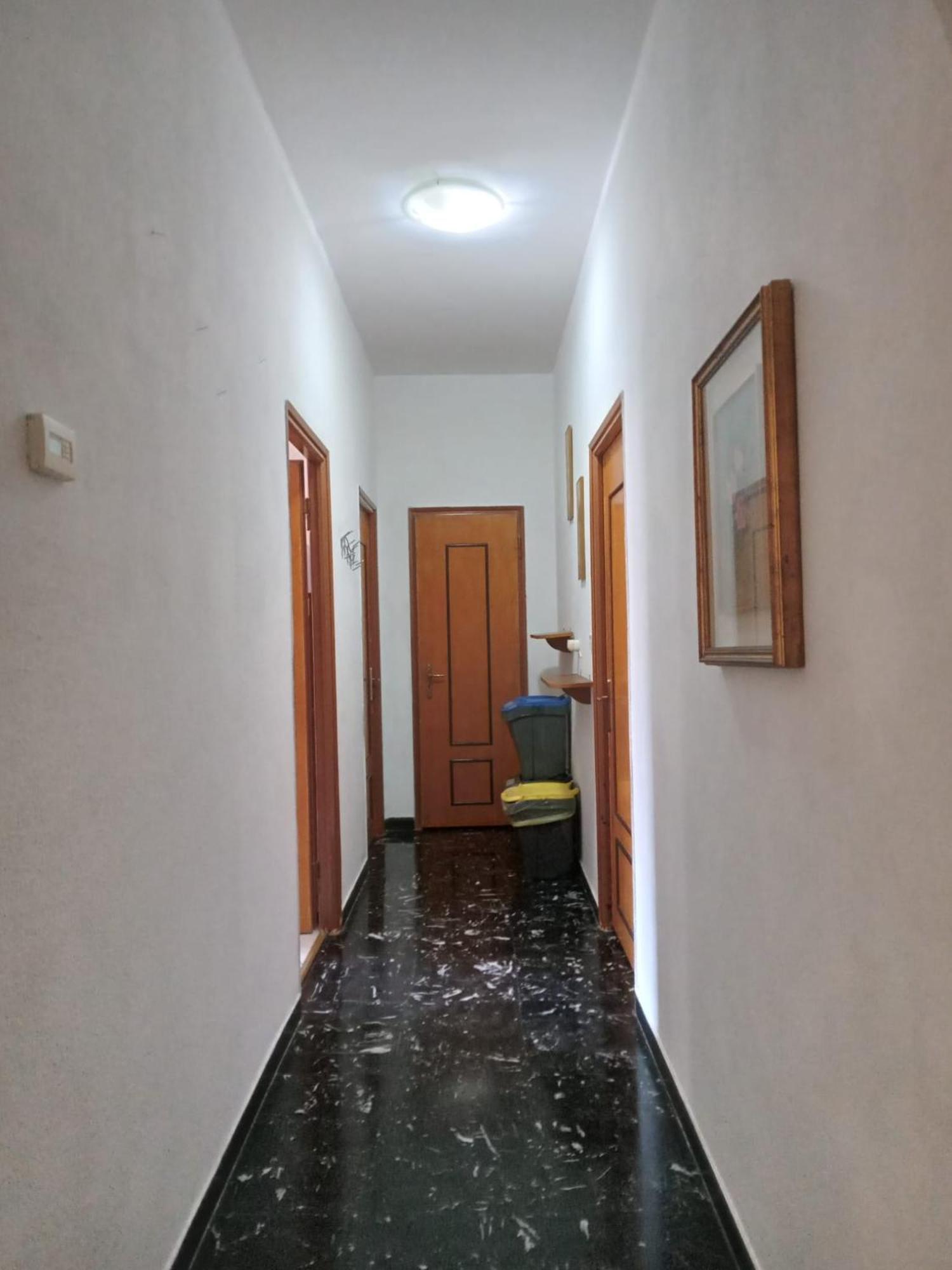 Homebetty Vado Ligure Luaran gambar